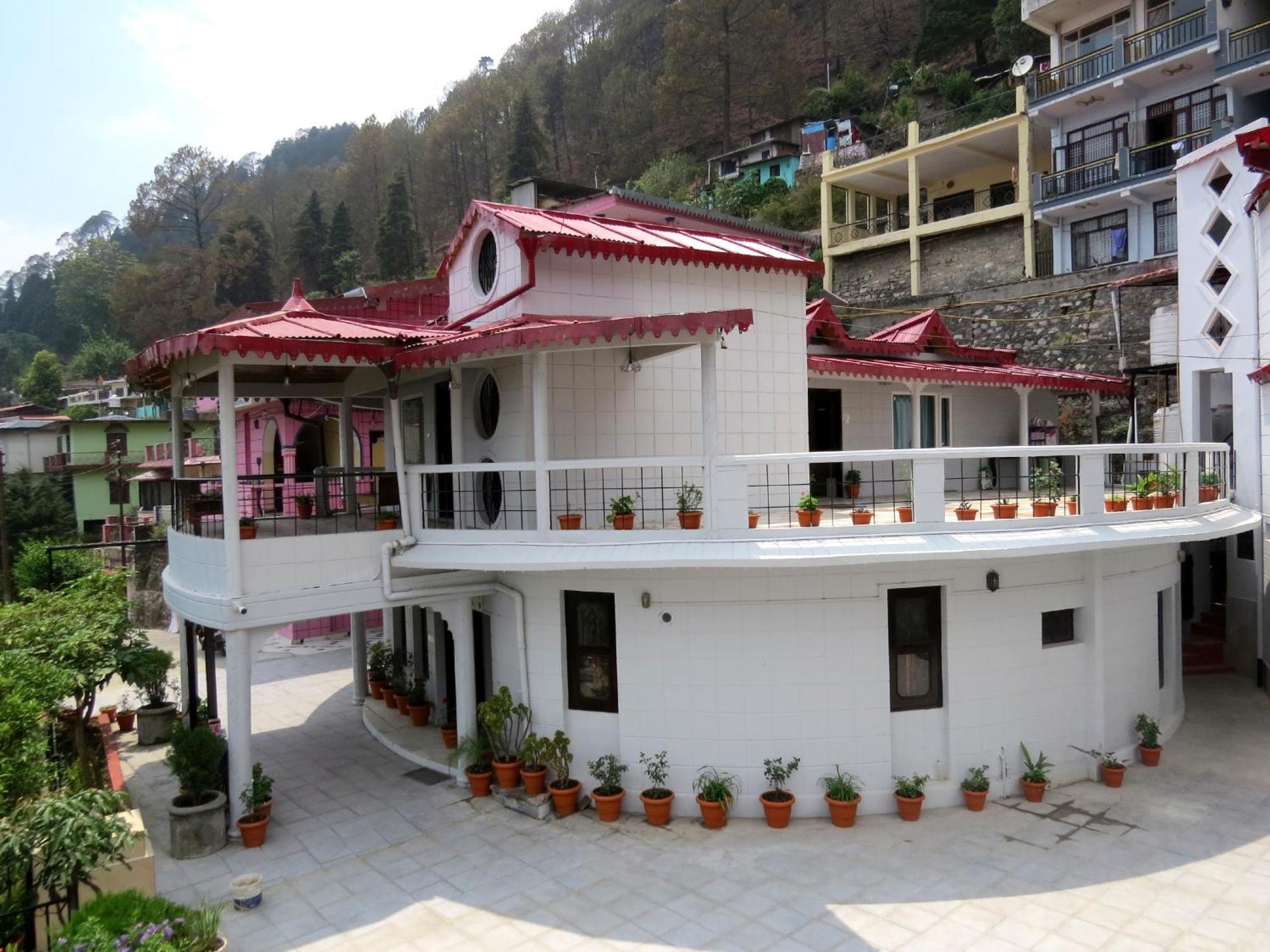Hotel Haya Palace 奈尼塔尔 外观 照片
